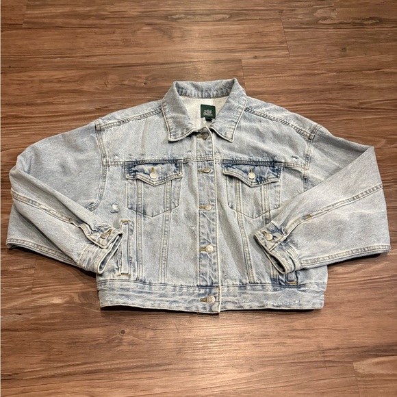Light Blue Denim Jacket - Picture 4 of 8